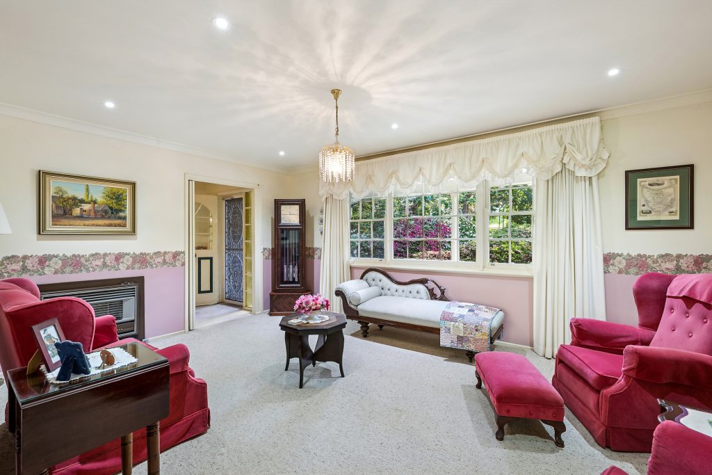 Sold - 33 Anne Crescent - New Property in Blaxland - Real Estate by Stewart Lamont
