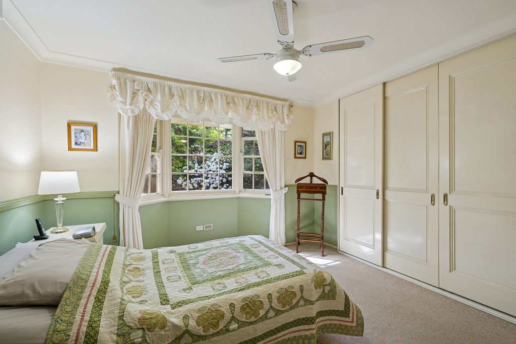 Sold - 33 Anne Crescent - New Property in Blaxland - Real Estate by Stewart Lamont