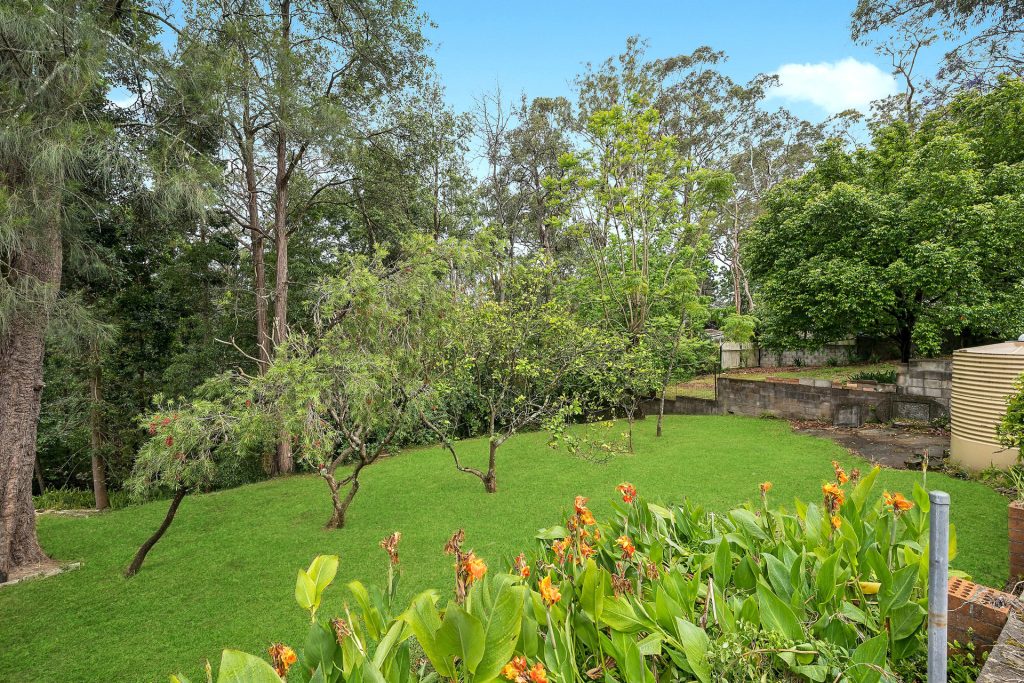 Sold - 76 Railway Parade - New Property in Warrimoo - Real Estate by 