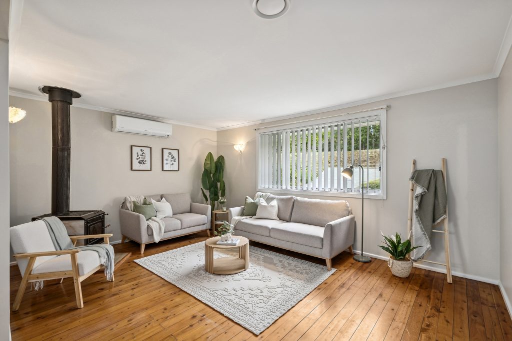 Sold - 76 Railway Parade - New Property in Warrimoo - Real Estate by 