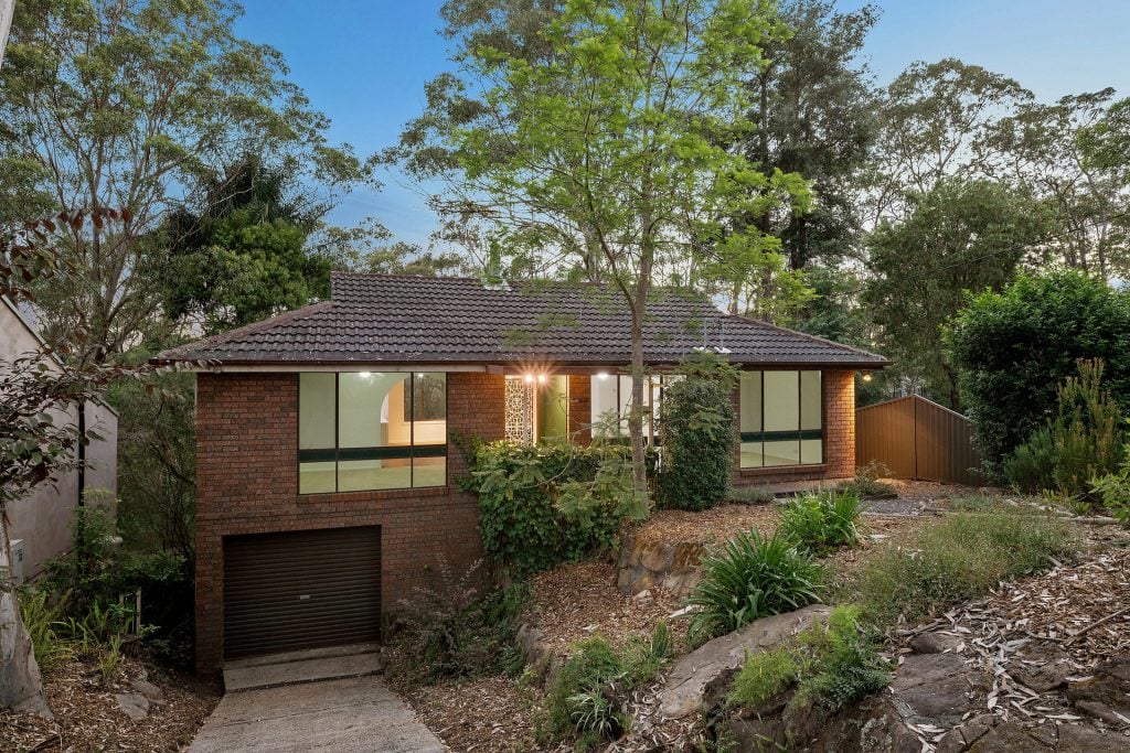 Sold - 40 Hawkins Parade - New Property in Blaxland - Real Estate by Stewart Lamont
