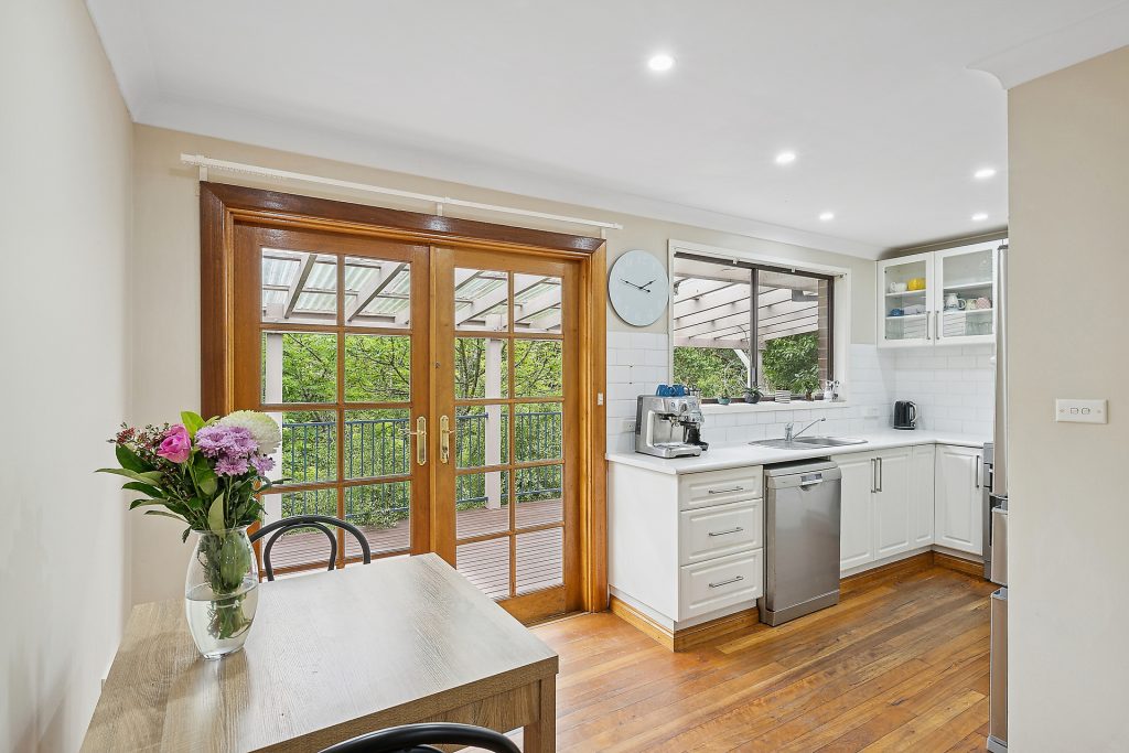 Sold - 36 Bunnal Avenue - New Property in Winmalee - Real Estate by Stewart Lamont