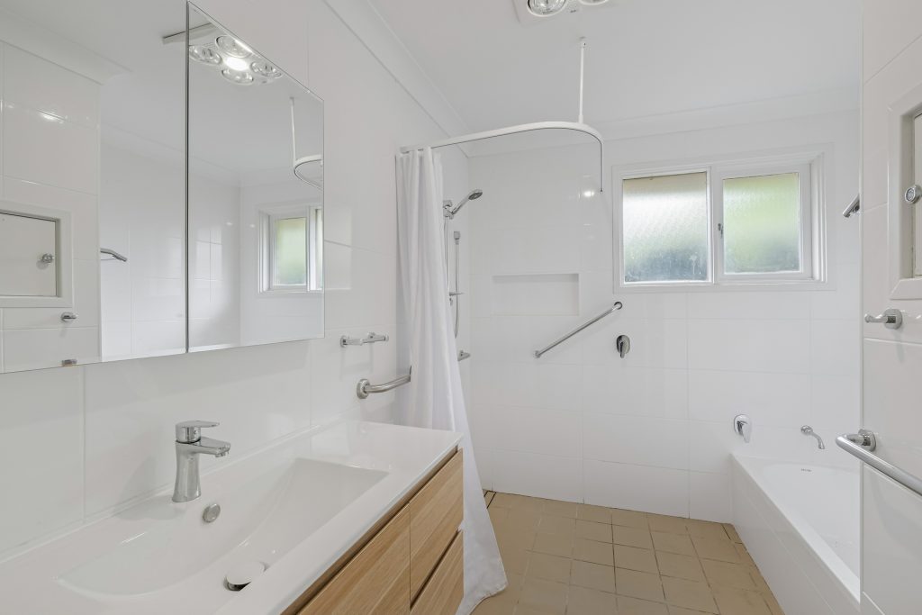 Sold - 257 Hawkesbury Road - New Property in Winmalee - Real Estate by Isla Czarnota