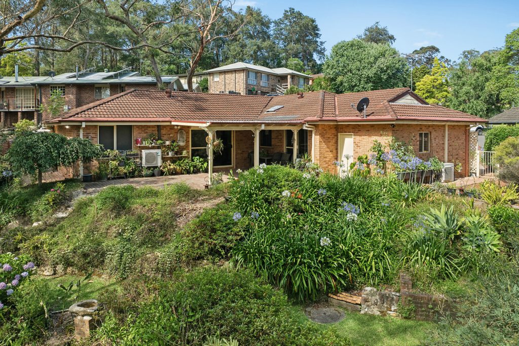 Sold - 28 Tutor Close - New Property in Winmalee - Real Estate by Stewart Lamont