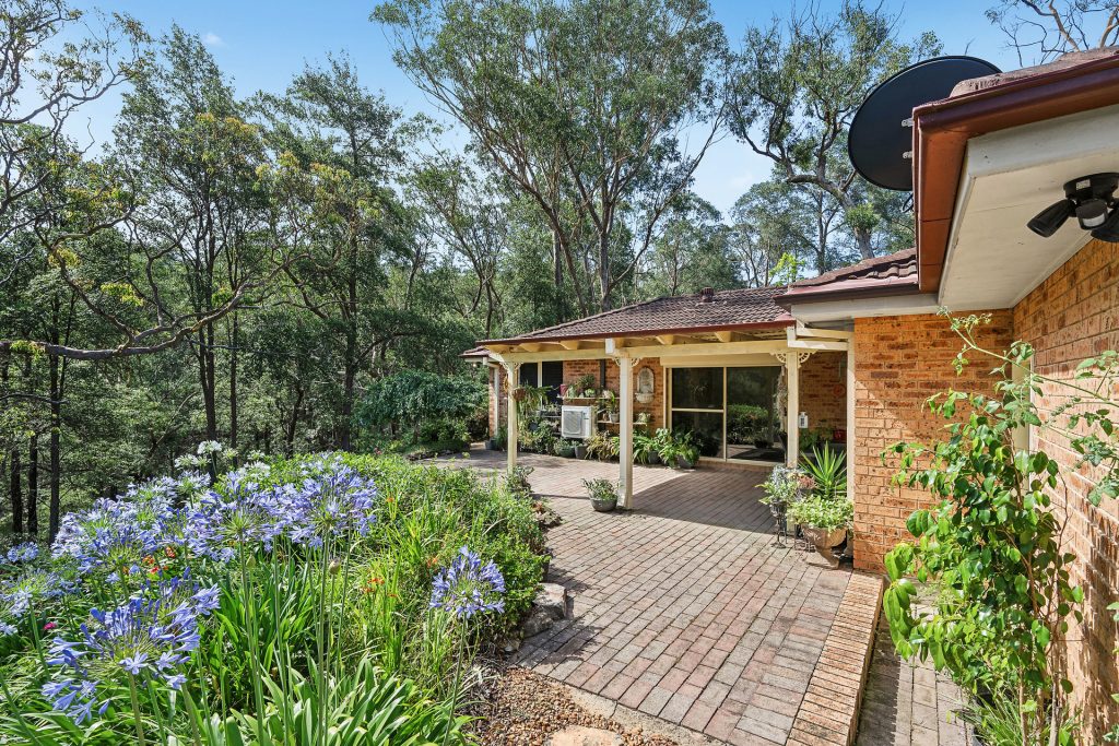 Sold - 28 Tutor Close - New Property in Winmalee - Real Estate by Stewart Lamont