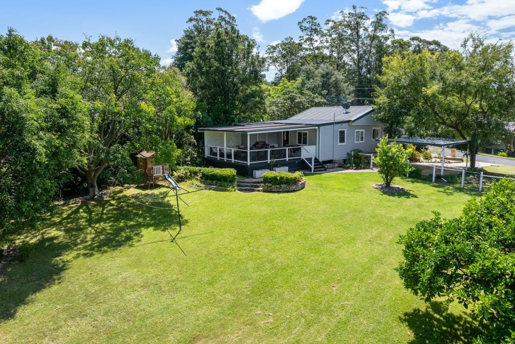 Sold - 31 Heather Road - New Property in Winmalee - Real Estate by Brad Cole