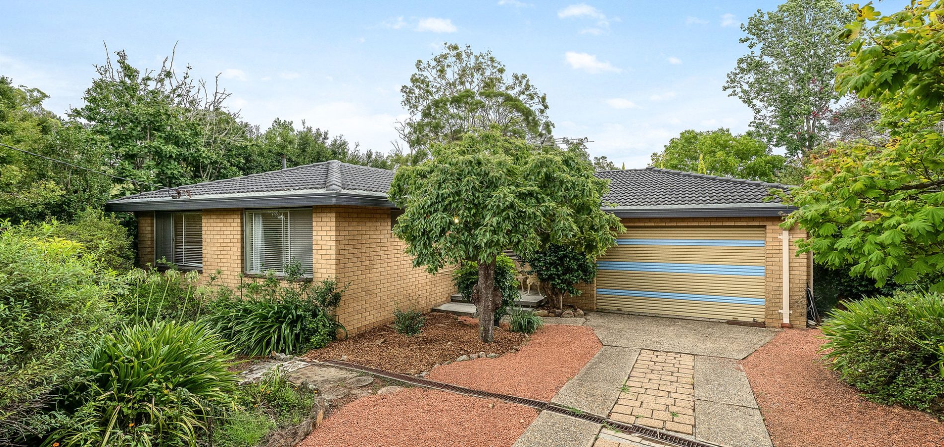 Sold - 284 Hawkesbury Road - New Property in Winmalee - Real Estate by Isla Czarnota