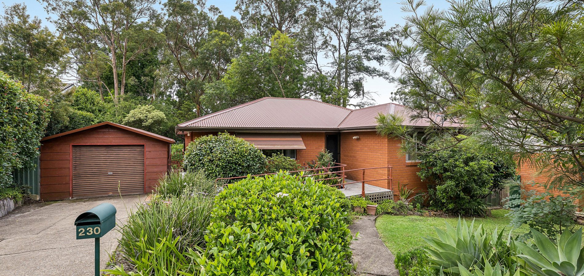 Sold - 230 Hawkesbury Road - New Property in Winmalee - Real Estate by Isla Czarnota