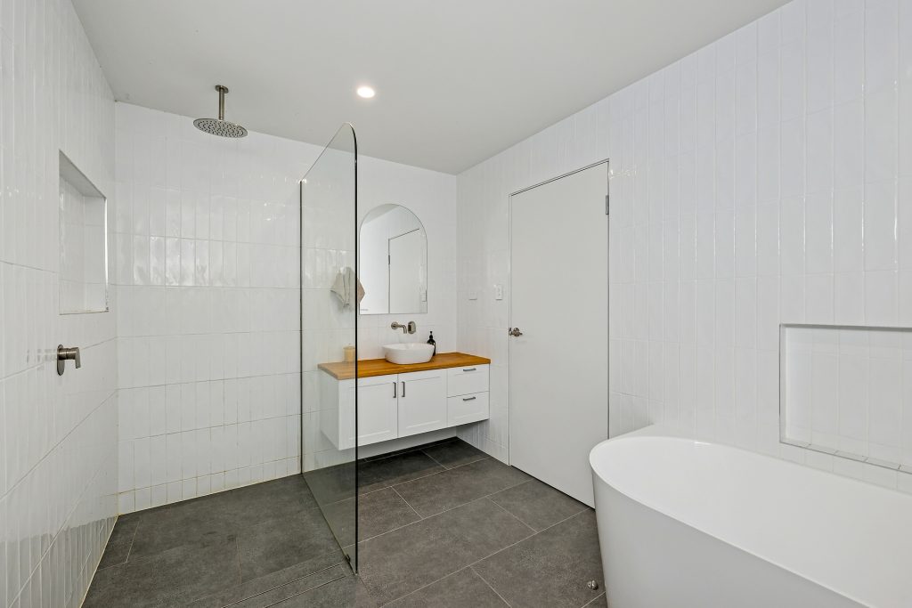 Sold - 94 Chapman Parade - New Property in Faulconbridge - Real Estate by Stewart Lamont