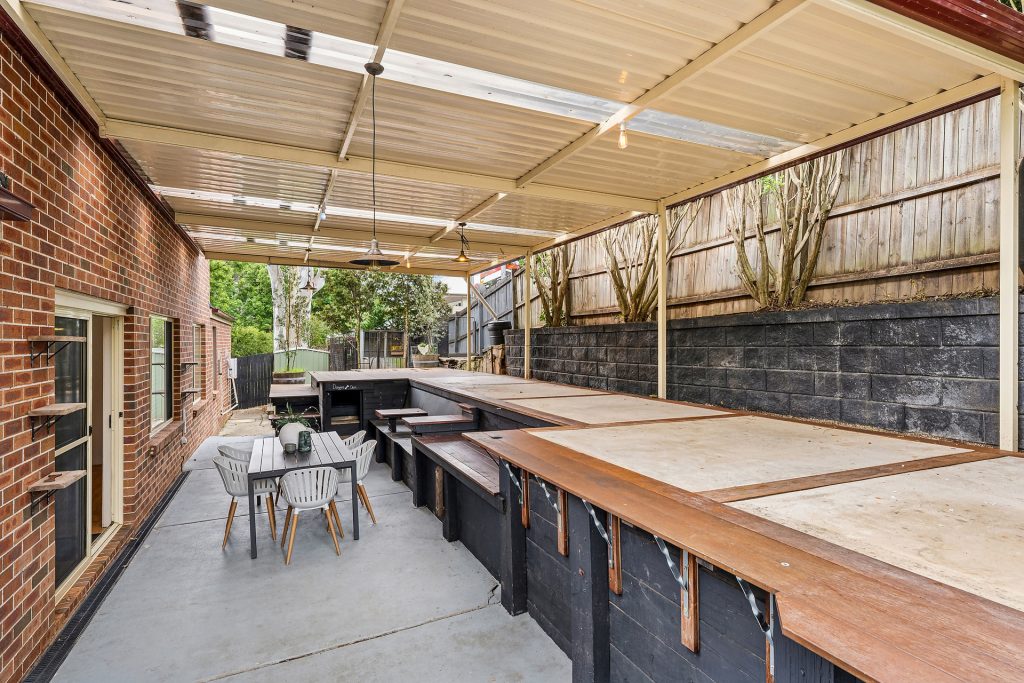Sold - 16-18 Springfield Crescent - New Property in Springwood - Real Estate by Stewart Lamont