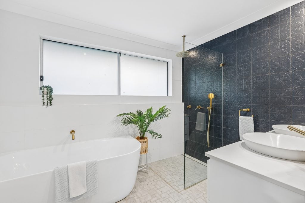Sold - 31 Glenelgin Road - New Property in Winmalee - Real Estate by Isla Czarnota