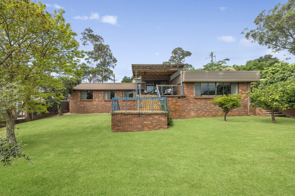 Sold - 26 Grand View Drive - New Property in Mount Riverview - Real Estate by Stewart Lamont