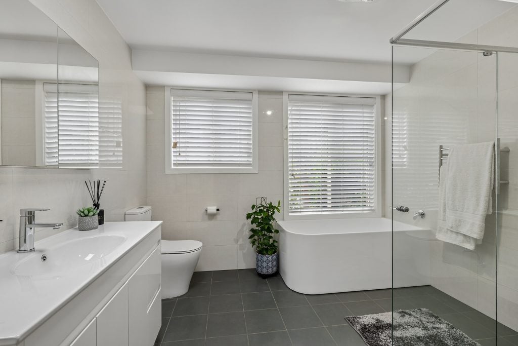 Sold - 2A Reid Road - New Property in Winmalee - Real Estate by Stewart Lamont