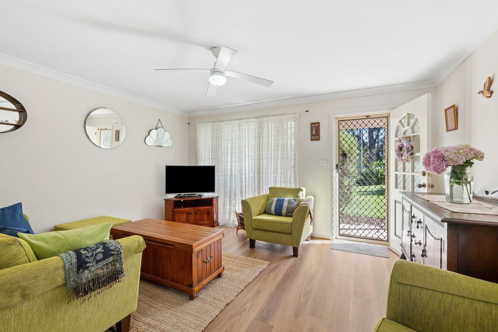 Sold - 2/4 Cross Street - New Property in Glenbrook - Real Estate by Stewart Lamont