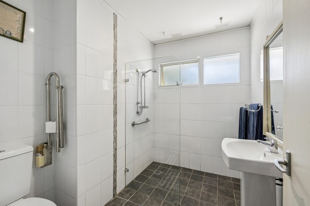 Sold - 40 Reid Road - New Property in Winmalee - Real Estate by Isla Czarnota