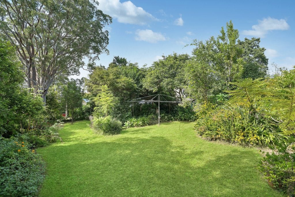 Sold - 4 Florabella Street - New Property in Warrimoo - Real Estate by Stewart Lamont