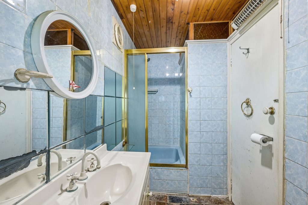 Sold - 11 The Mall - New Property in Warrimoo - Real Estate by Stewart Lamont