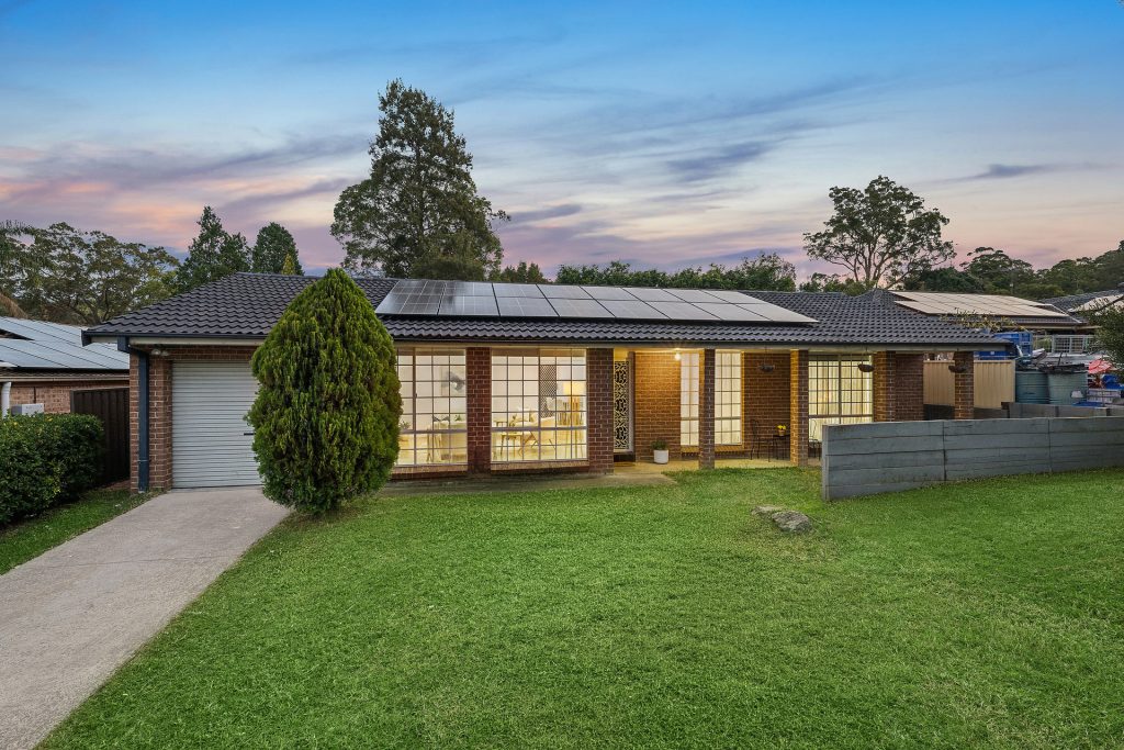 81 Lee Road, Winmalee