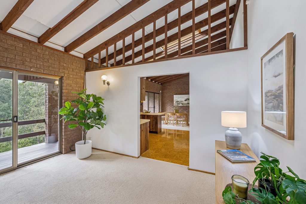 Sold - 10 Lookout Avenue - New Property in Blaxland - Real Estate by Stewart Lamont