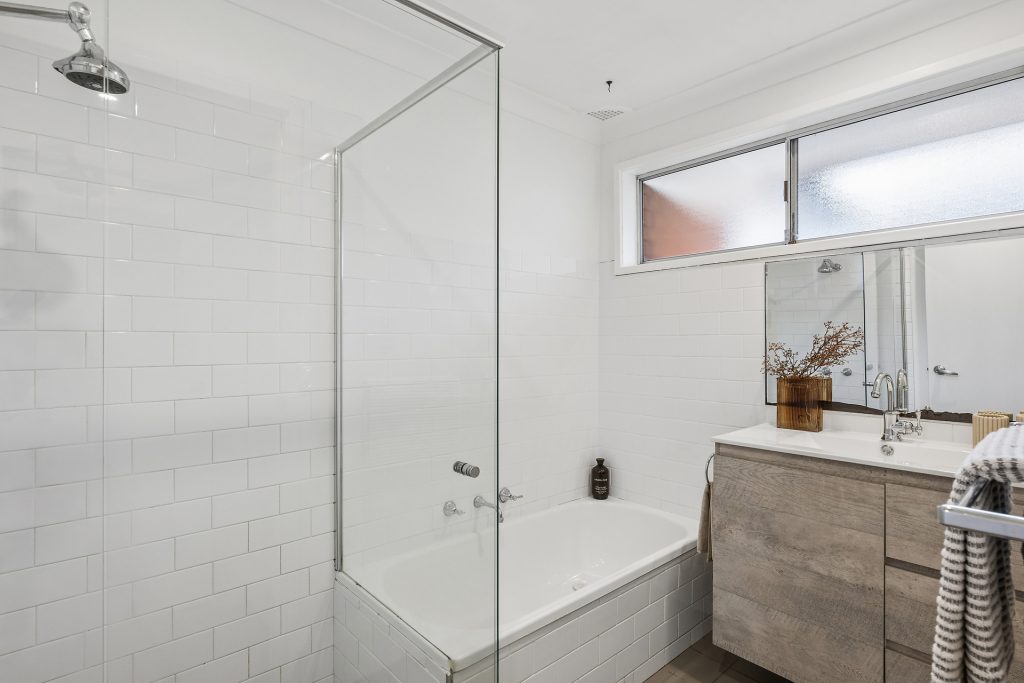 Sold - 315 Hawkesbury Road - New Property in Winmalee - Real Estate by Stewart Lamont