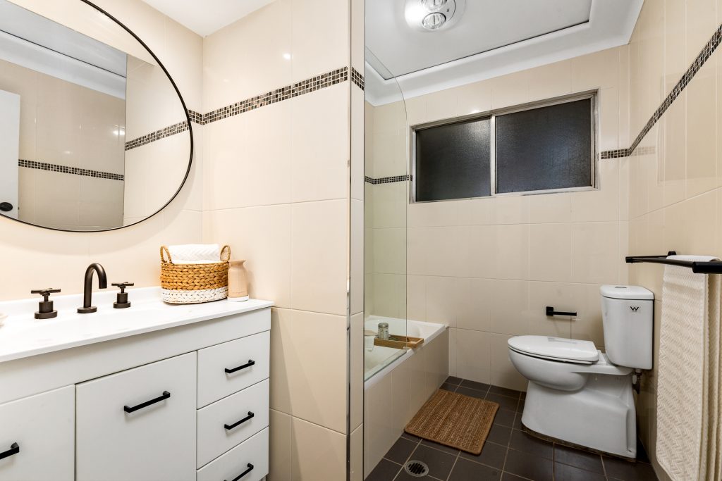 Sold - 8 Heather Road - New Property in Winmalee - Real Estate by Isla Czarnota