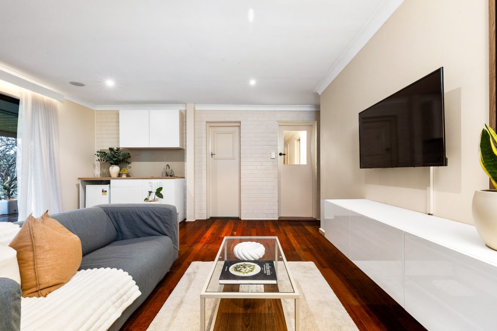 Sold - 8 Heather Road - New Property in Winmalee - Real Estate by Isla Czarnota