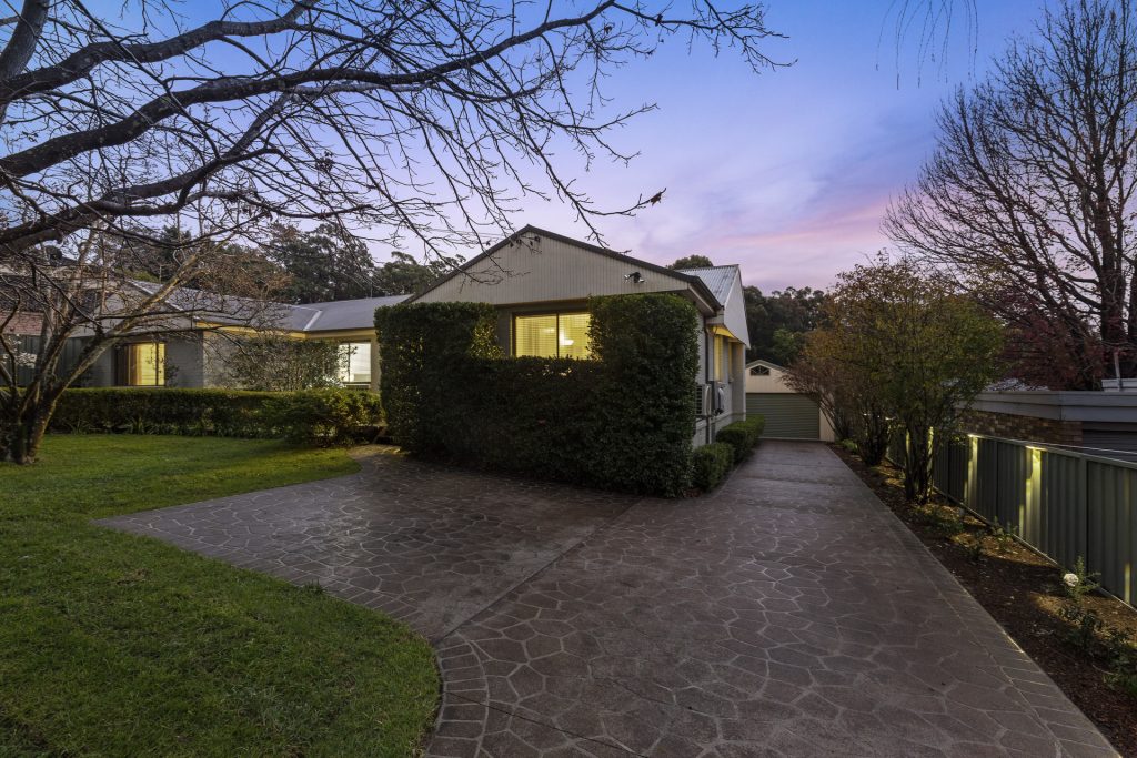 Sold - 8 Heather Road - New Property in Winmalee - Real Estate by Isla Czarnota