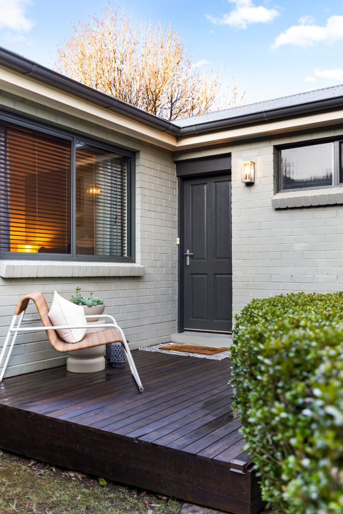 Sold - 8 Heather Road - New Property in Winmalee - Real Estate by Isla Czarnota