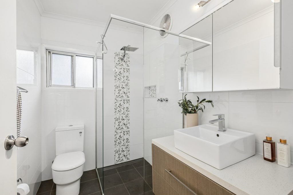 Sold - 57 Farm Road - New Property in Springwood - Real Estate by Stewart Lamont