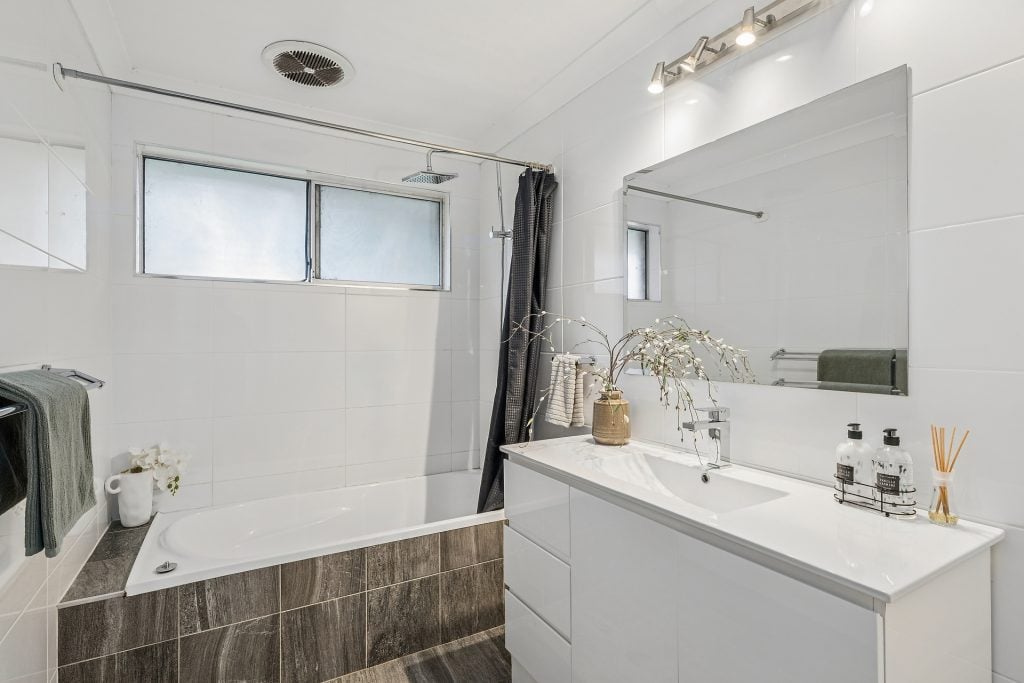 Sold - 57 Farm Road - New Property in Springwood - Real Estate by Stewart Lamont