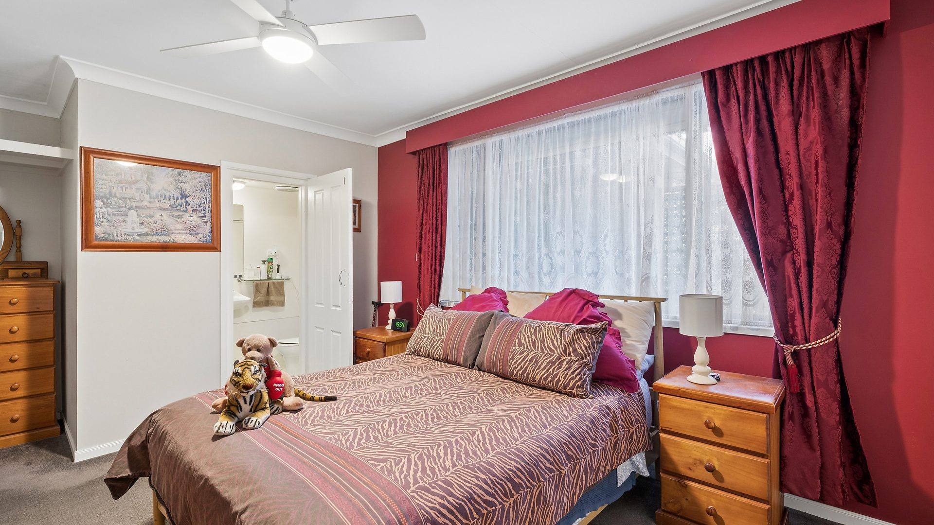For Sale - 72 Singles Ridge Road - New Property in Winmalee - Real Estate by Isla Czarnota