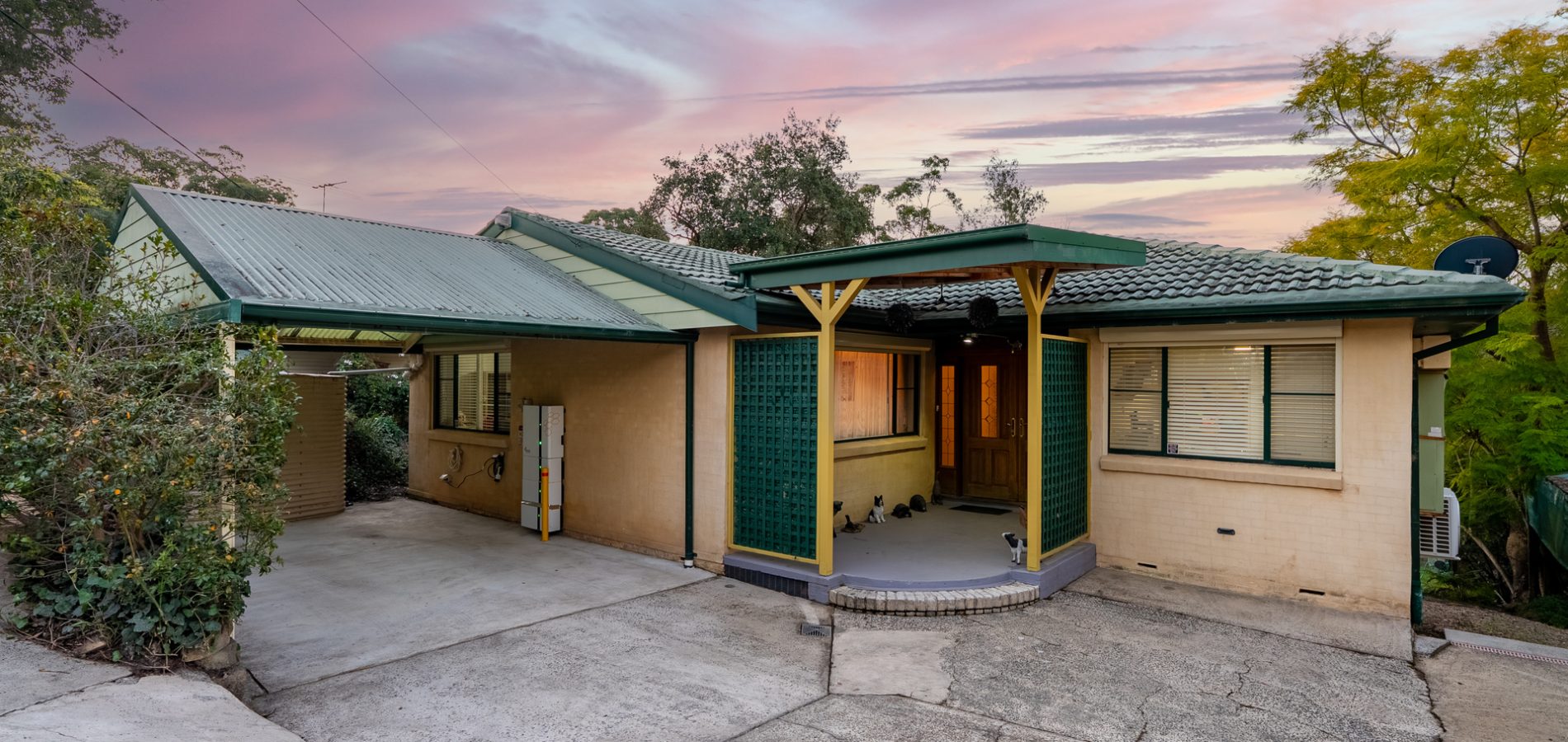 For Sale - 72 Singles Ridge Road - New Property in Winmalee - Real Estate by Isla Czarnota