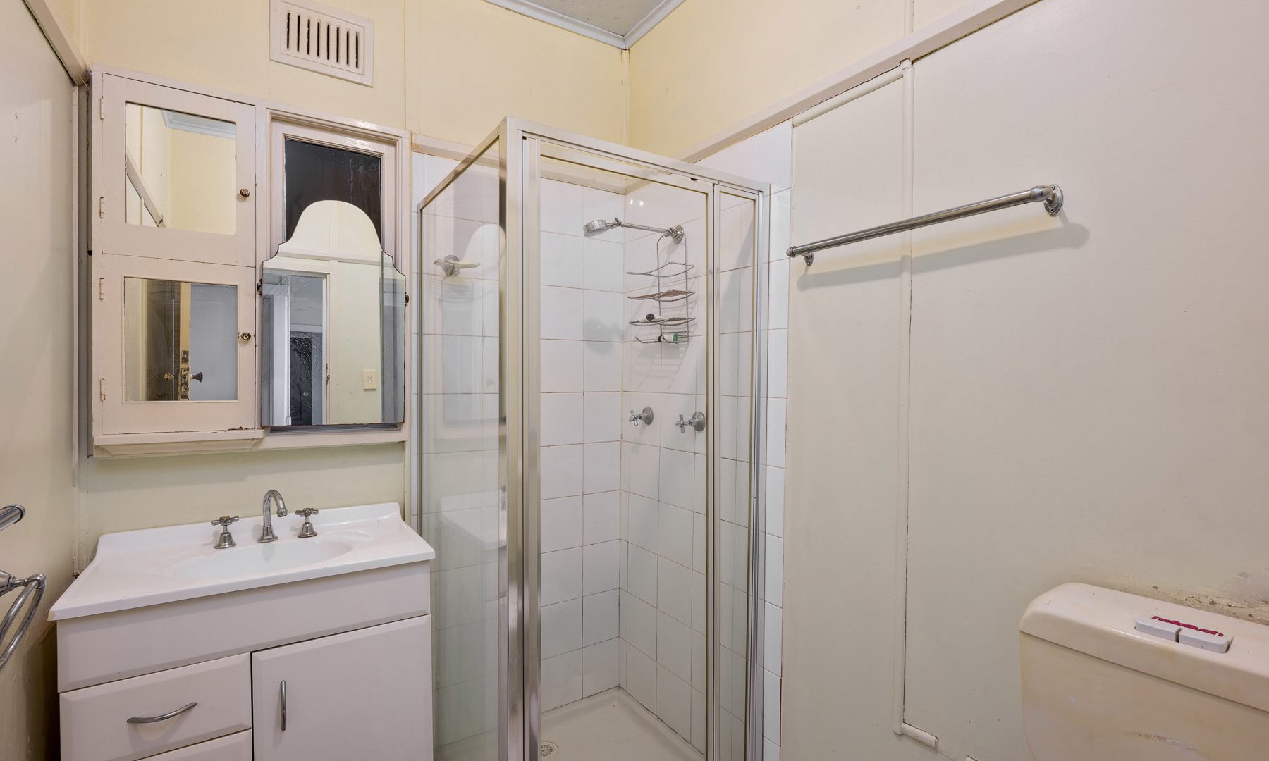 For Rent - 17 Railway Avenue - New Property in Faulconbridge - Real Estate by Kristy Leverton