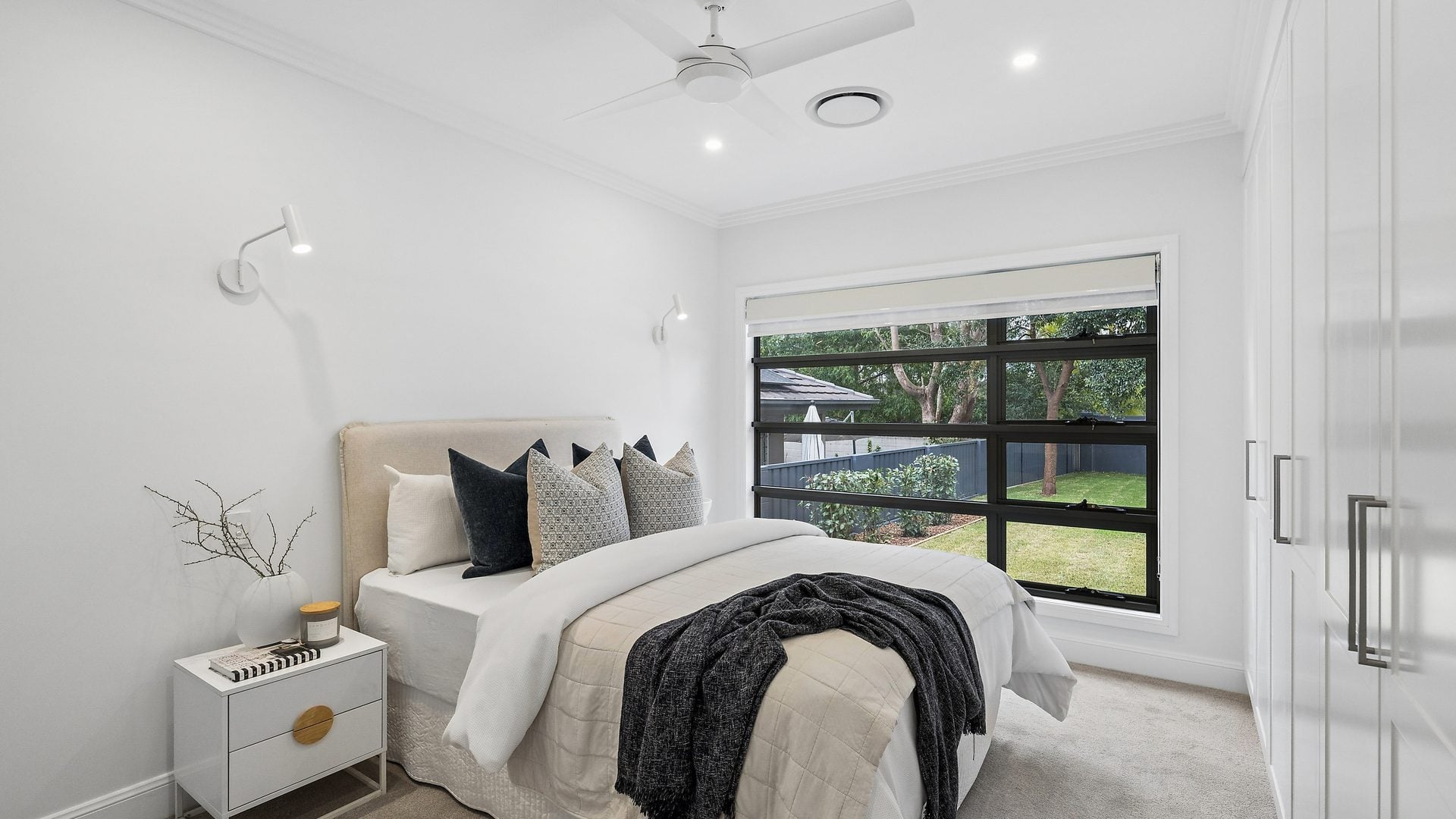 For Sale - 115 Great Western Highway - New Property in Blaxland - Real Estate by Stewart Lamont