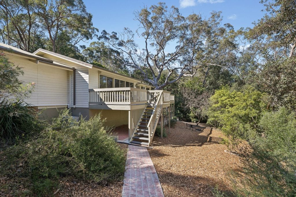For Sale - 11 Waratah Road - New Property in Warrimoo - Real Estate by Stewart Lamont