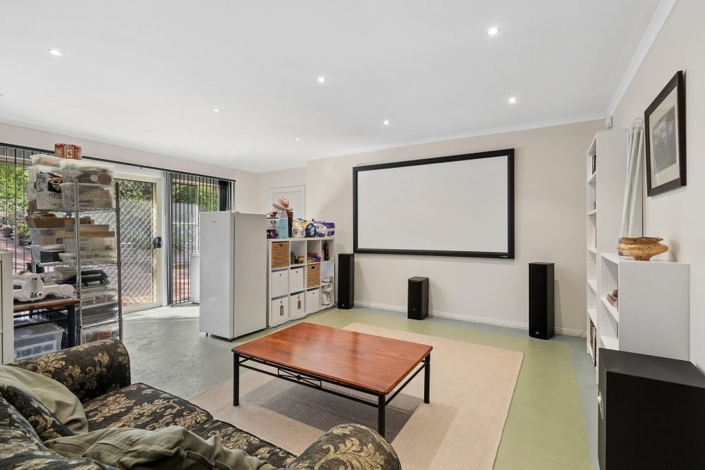 For Sale - 11 Waratah Road - New Property in Warrimoo - Real Estate by Stewart Lamont