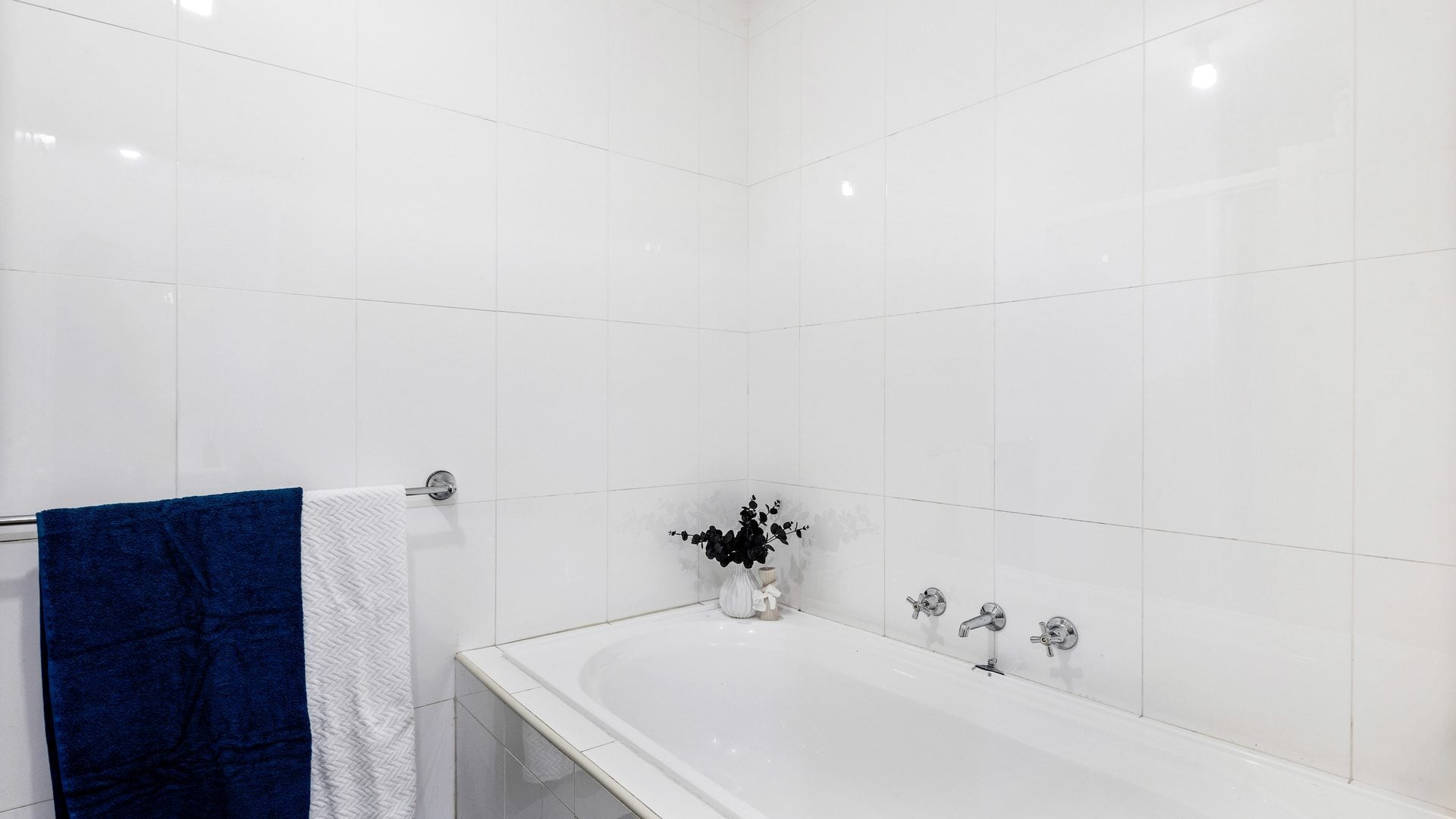 For Sale - 17A Cornell Street - New Property in Leonay - Real Estate by Isla Czarnota