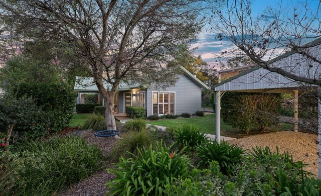For Sale - 97A Rickard Road - New Property in Warrimoo - Real Estate by Stewart Lamont