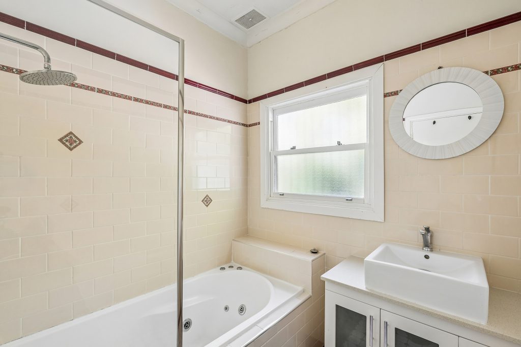 For Sale - 6 Plateau Parade - New Property in Blaxland - Real Estate by Stewart Lamont
