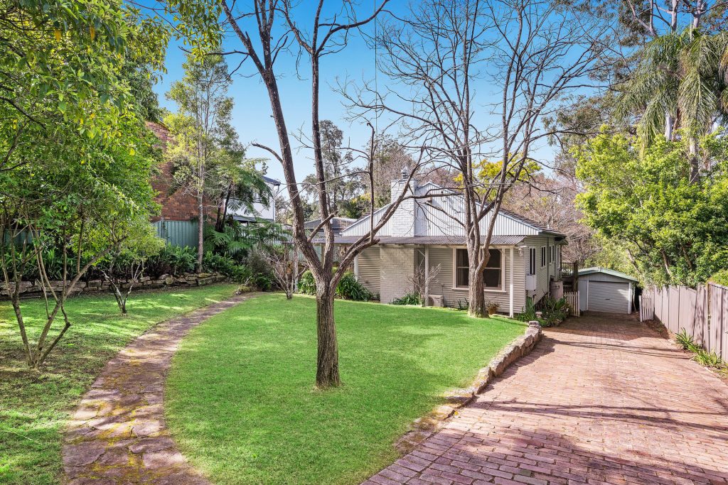 For Sale - 6 Plateau Parade - New Property in Blaxland - Real Estate by Stewart Lamont