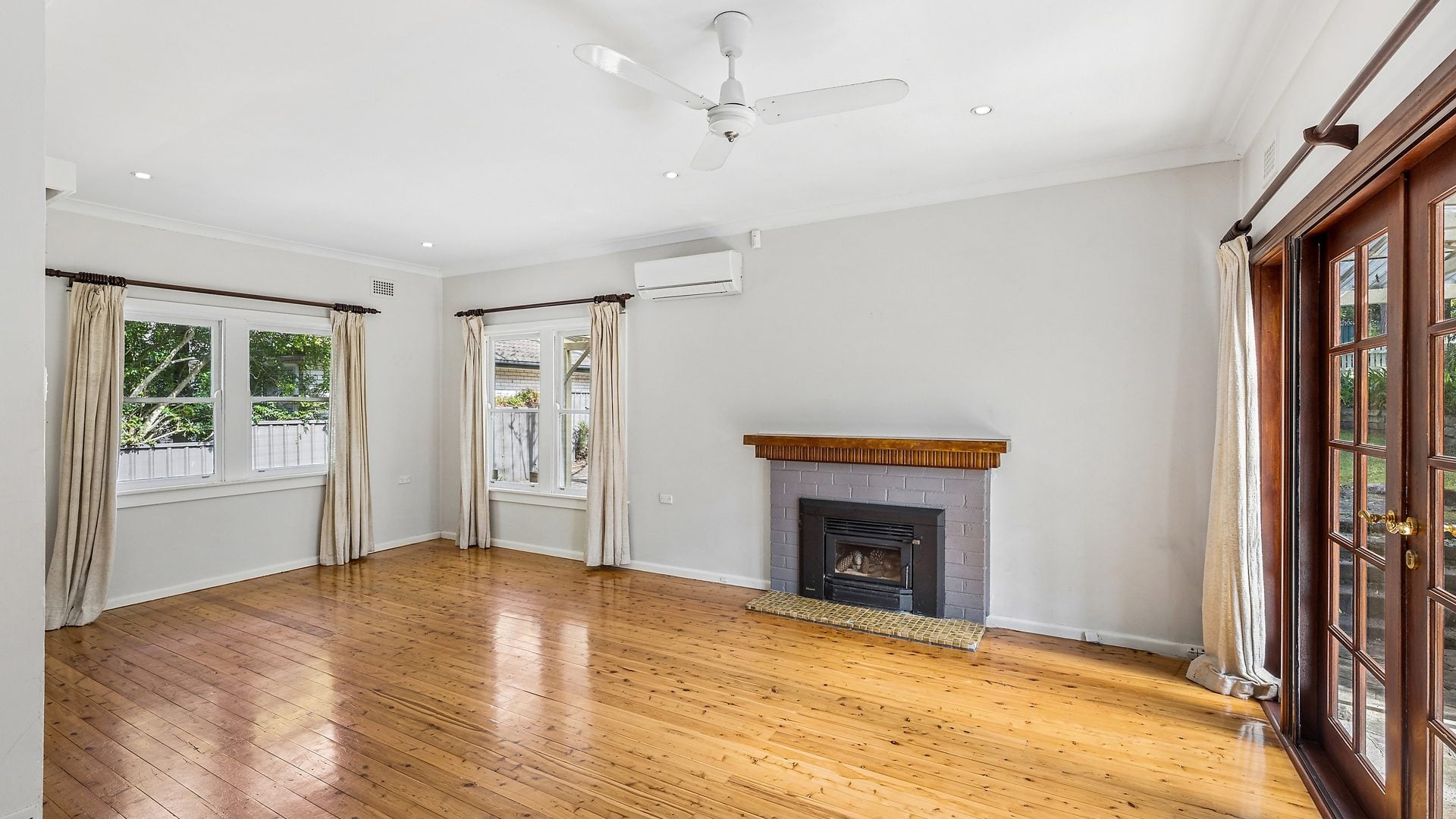 For Sale - 6 Plateau Parade - New Property in Blaxland - Real Estate by Stewart Lamont