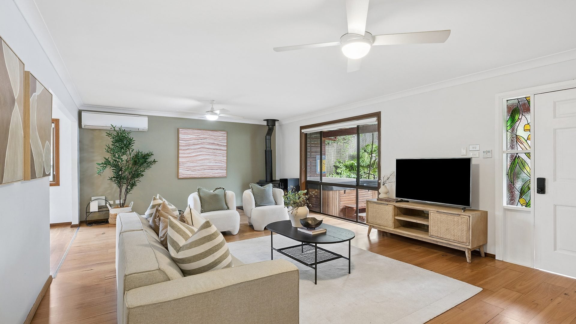 For Rent - 804 Hawkesbury Road - New Property in Hawkesbury Heights - Real Estate by Kristy Leverton