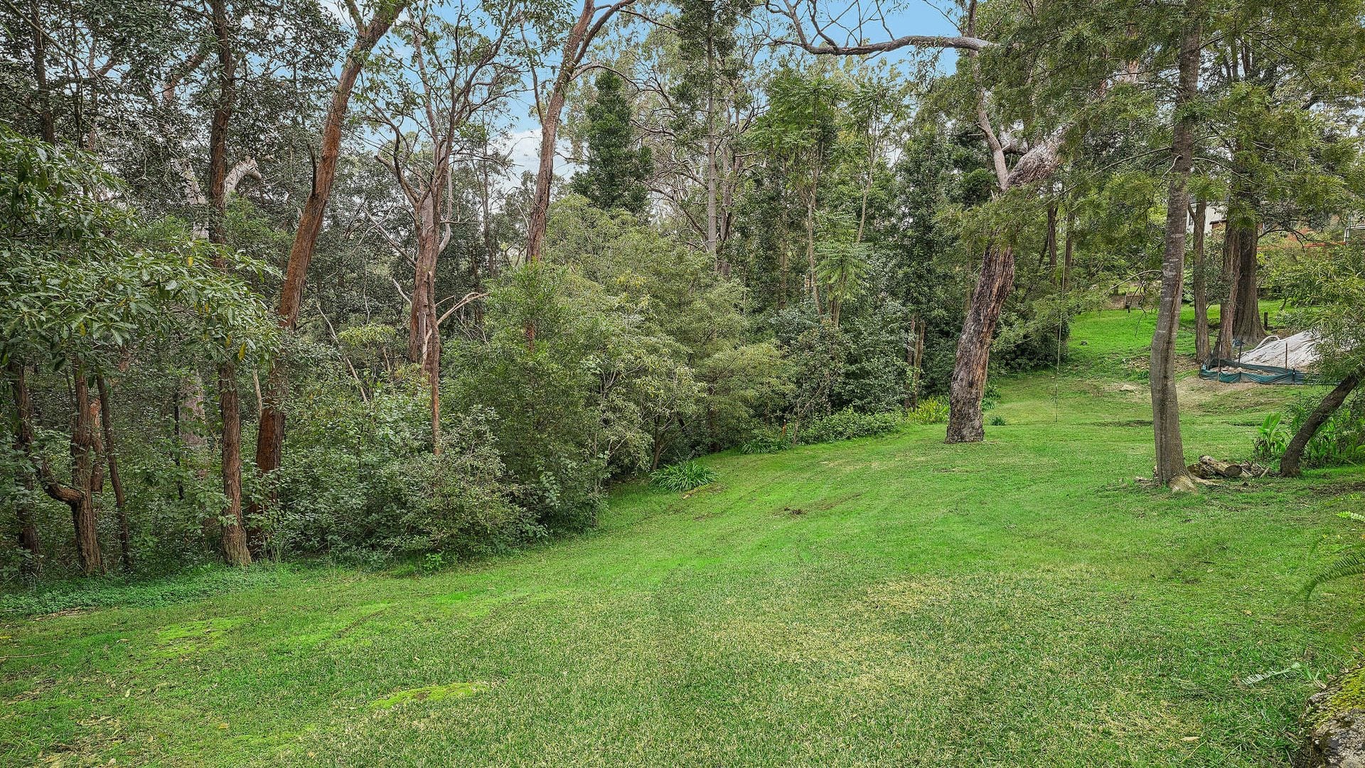 For Sale - 72 Railway Parade - New Property in Warrimoo - Real Estate by Stewart Lamont