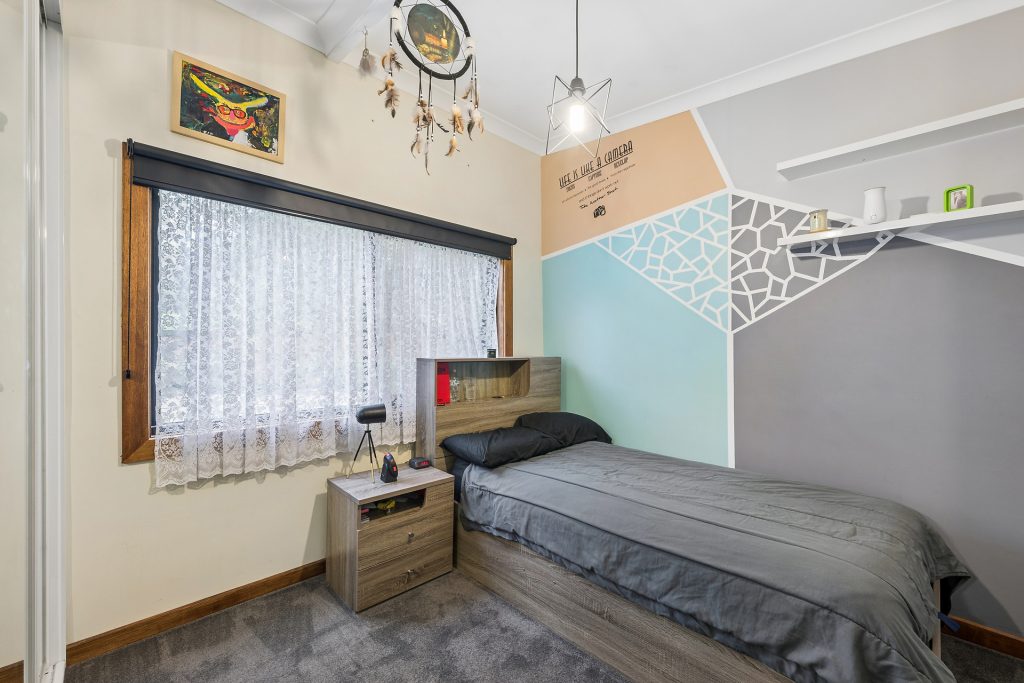 For Sale - 72 Railway Parade - New Property in Warrimoo - Real Estate by Stewart Lamont