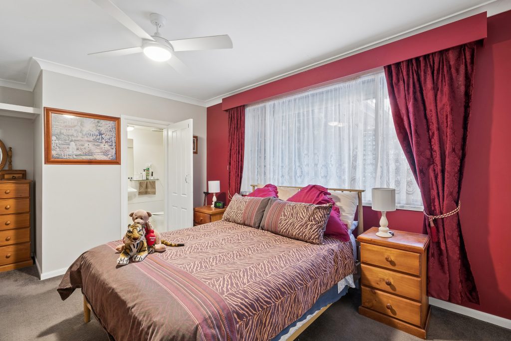 For Sale - 72 Singles Ridge Road - New Property in Winmalee - Real Estate by Isla Czarnota