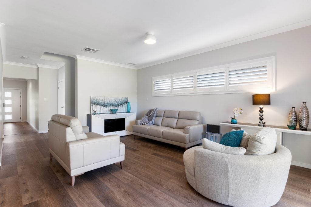 For Sale - 20 Shelton Avenue - New Property in Winmalee - Real Estate by Isla Czarnota