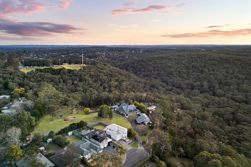 For Sale - 20 Shelton Avenue - New Property in Winmalee - Real Estate by Isla Czarnota