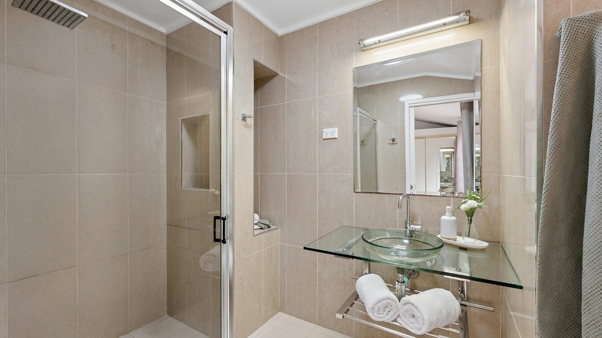 For Sale - 28 Judith Avenue - New Property in Mount Riverview - Real Estate by Kenneth Harris