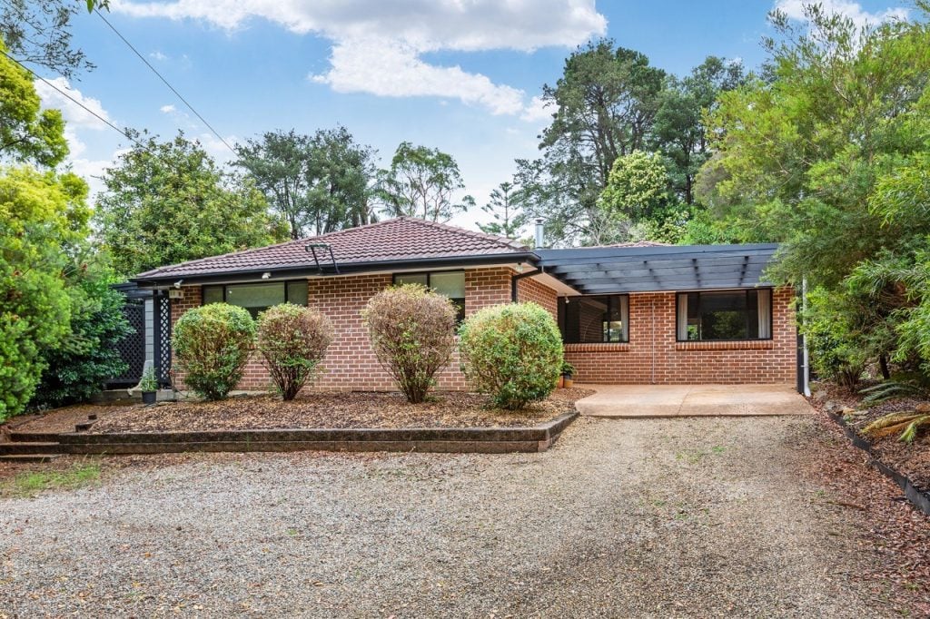 For Rent - 36 Bellbird Crescent - New Property in Blaxland - Real Estate by Kristy Leverton