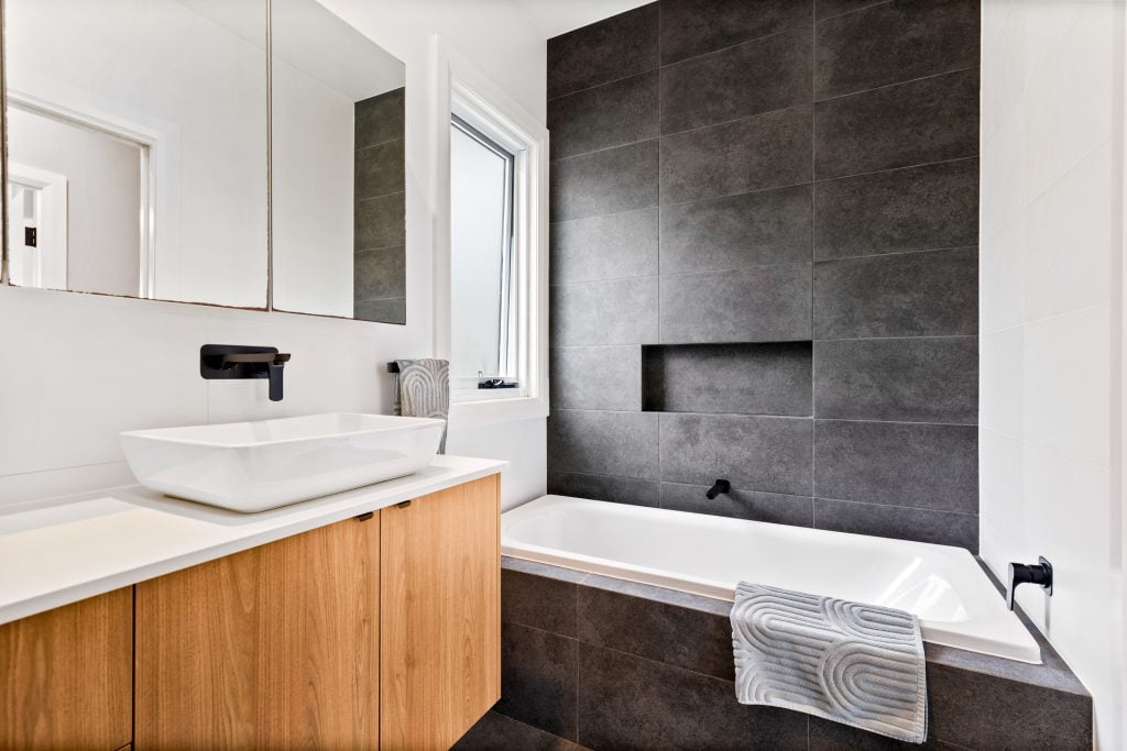 For Sale - 26 The Boulevarde - New Property in Warrimoo - Real Estate by Isla Czarnota